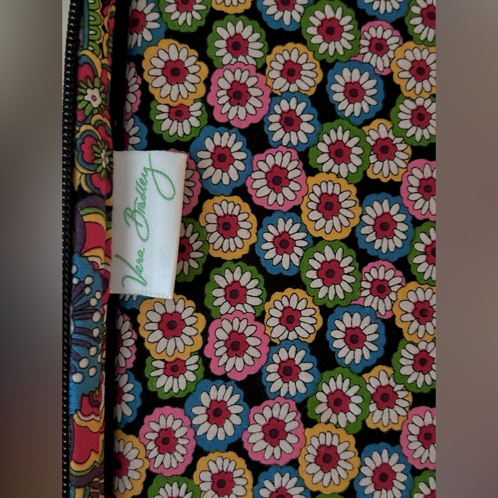 17” Vera Bradley Paisley Laptop Bag Symphony in Hue Paisley Multicolor Floral - Picture 12 of 13